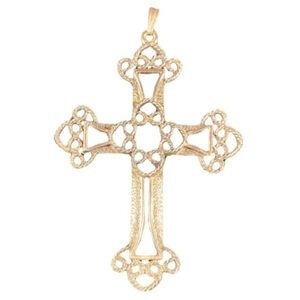 Sarah Coventry Ltd Edition 1973‎ Victorian/Gothic Ornate Cross pendant.